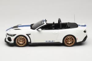 Ford Mustang S650 Shelby Super Snake Oxford White GT Spirit 1:18 GT572 Resin – Bild 3 von 6