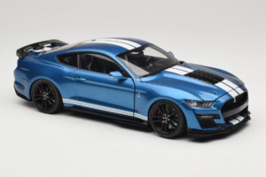 Ford Mustang Shelby GT500 S550 Atlas Blue Metallic IXO 1:18 18RDC244-FO Metall – Bild 6 von 8