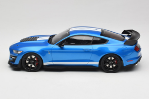 Ford Mustang Shelby GT500 S550 Blau GT Spirit 1:18 GT268 Resin – Bild 3 von 6
