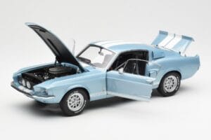 Ford Mustang Shelby GT500 Hellblau Metallic Mit Weissen Streifen AUTOart 1:18 72907 Metall – Bild 2 von 8