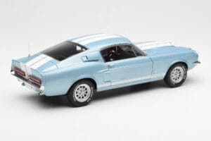 Ford Mustang Shelby GT500 Hellblau Metallic Mit Weissen Streifen AUTOart 1:18 72907 Metall – Bild 3 von 8