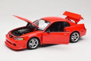 Ford Mustang SVT Cobra R SN95 Rot Maisto 1:18 531872 Metall – Bild 2 von 8