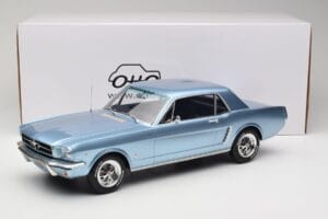 Ford Mustang V8 Hardtop Pony GT Silver Blue GT Spirit 1:12 G089 Resin – Bild 6 von 6