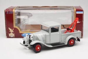 Ford Pick-Up Wrecker Grau Road Signature 1:18 92257 Metall – Bild 8 von 8