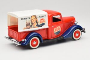 Ford Pickup Truck Pepsi-Cola Solido 1:18 99053 Metall – Bild 3 von 8
