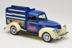 Ford Pepsi-Cola Replica Golden Wheel 1:18 PF351 Metall – Bild 6 von 8
