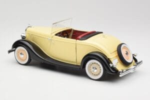 Ford Roadster Dearborn Yellow Solido 1:18 8008 Metall – Bild 7 von 8