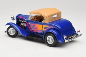 Ford Roadster Street Rod Blau with Fire Road Signature 1:18 92249 Metall – Bild 7 von 8