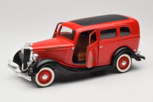 Ford Sedan Rot Solido 1:18 8066 Metall – Bild 2 von 8