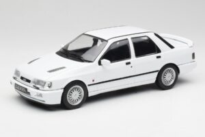 Ford Sierra RS Cosworth 4x4 Weiss MCG 1:18 MCG18353 Metall