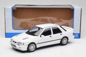 Ford Sierra RS Cosworth 4x4 Weiss MCG 1:18 MCG18353 Metall – Bild 6 von 6
