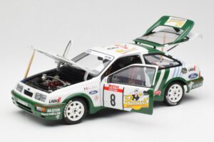 Ford Sierra RS Cosworth #8 D. Auriol / B. Occelli Rally Tour de Corse 1988 AUTOart 1:18 88812 Metall – Bild 2 von 8