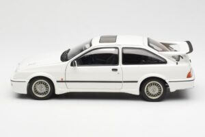 Ford Sierra RS Cosworth Weiss AUTOart 1:18 72862 Metall – Bild 4 von 8