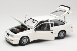 Ford Sierra RS Cosworth Weiss Minichamps 1:18 150084000 Metall – Bild 2 von 8