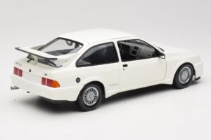 Ford Sierra RS Cosworth Weiss Minichamps 1:18 150084000 Metall – Bild 3 von 8
