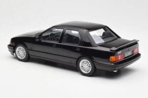 Ford Sierra RS Cosworth Schwarz MCG 1:18 MCG18173 Metall – Bild 5 von 6