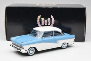 Ford Taunus 17M P2 Hellblau & Weiss BoS Models 1:18 BOS019 Metall – Bild 6 von 6