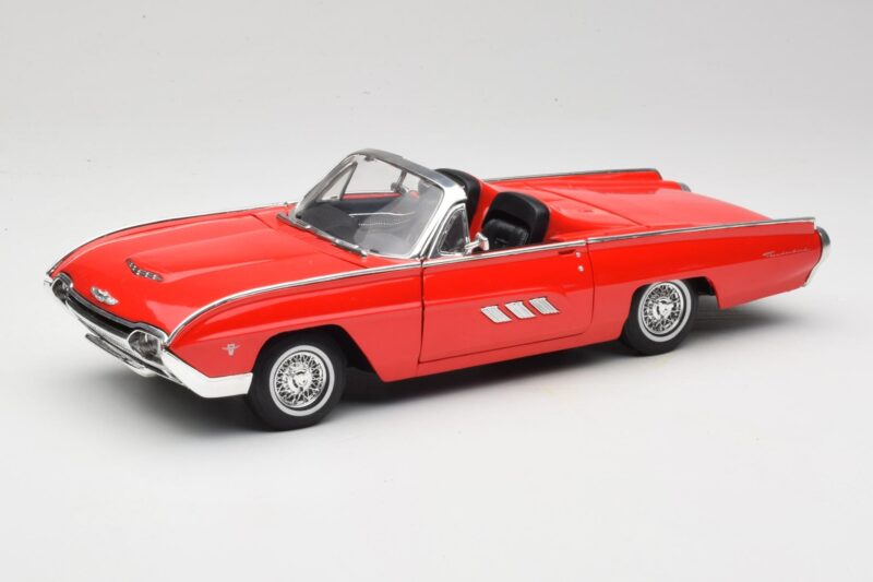 Ford Thunderbird Cabriolet Rot Anson 1:18 30334 Metall