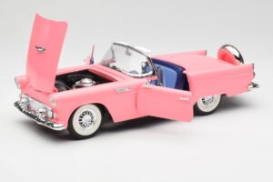 Ford Thunderbird Rosa Revell 1:18 8804 Metall – Bild 2 von 8