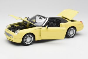 Ford Thunderbird Show Car Gelb Maisto 1:18 50335 Metall – Bild 2 von 8