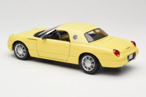 Ford Thunderbird Show Car Gelb Maisto 1:18 50336 Metall – Bild 7 von 8