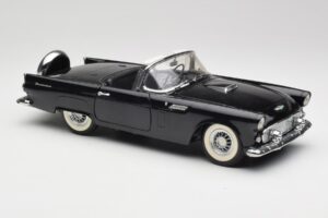 Ford Thunderbird Cabriolet Schwarz Revell 1:18 8818-M1 Metall – Bild 6 von 8