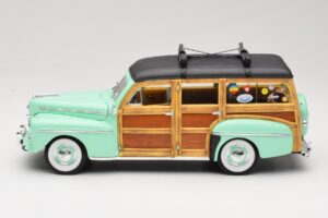 Ford Woody Panel Wagon Mintgrün Road Signature 1:18 20028 Metall – Bild 4 von 8