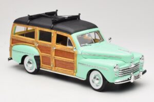 Ford Woody Panel Wagon Mintgrün Road Signature 1:18 20028 Metall – Bild 6 von 8