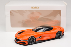 Genesis X Gran Berlinetta VGT Orange Magma Norev 1:18 188032 Metall – Bild 6 von 6