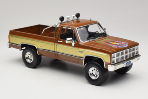 GMC K-2500 Sierra Grande Braun GreenLight 1:18 13560 Metall – Bild 6 von 8