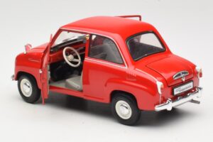 Goggomobil T 250 Rot Revell 1:18 8952 Metall – Bild 4 von 7