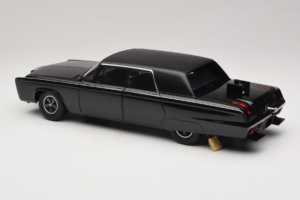 Chrysler Imperial Black Beauty Green Hornet TV Series AUTOart 1:18 71546 Metall – Bild 7 von 8