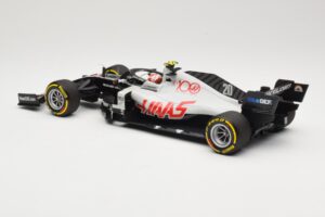 Haas VF-20 #20 K. Magnussen Abu Dhabi GP 2020 Minichamps 1:18 110201720 Metall – Bild 5 von 6