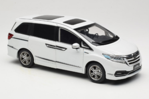 Honda Elysion Weiss OEM 1:18 430056 Metall – Bild 6 von 8