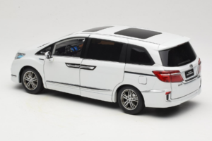 Honda Elysion Weiss OEM 1:18 430056 Metall – Bild 7 von 8