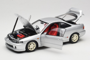 Honda Integra Type R DC2 Pre-Facelift Vogue Silver Metallic MotorHelix 1:18 M85202 Metall – Bild 2 von 8