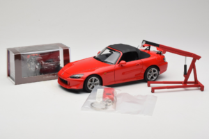 Honda S2000 AP2 Type S New Formula Red MotorHelix 1:18 M85112 Metall – Bild 2 von 9