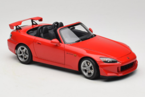 Honda S2000 AP2 Type S New Formula Red MotorHelix 1:18 M85112 Metall – Bild 7 von 9