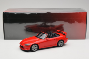 Honda S2000 AP2 Type S New Formula Red MotorHelix 1:18 M85112 Metall – Bild 9 von 9