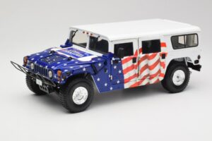 Hummer H1 AM General Gore-Lieberman Humvee America Exoto 1:18 1807 Metall