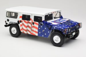 Hummer H1 AM General Gore-Lieberman Humvee America Exoto 1:18 1807 Metall – Bild 6 von 8