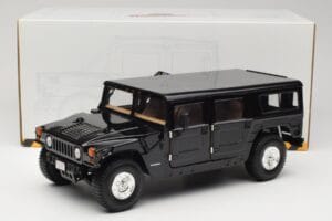 Hummer H1 Hard Top Schwarz Exoto 1:18 01803 Metall – Bild 8 von 8
