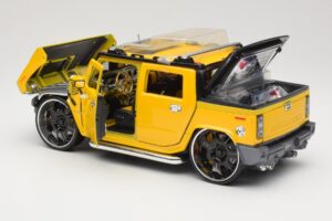 Hummer H2 SUT Concept Gelb Maisto 1:18 31067 Metall – Bild 5 von 8