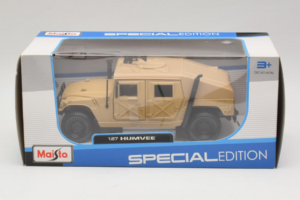 AM General Humvee Military Maisto 1:27 31974 Metall