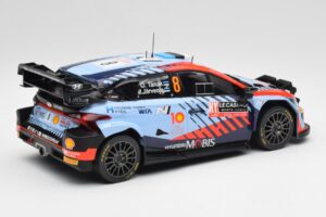 Hyundai i20 N Rally1 WRC #8 O. Tänak / M. Järveoja Rally Monte Carlo Night Version 2024 IXO 1:18 18RMC195 Metall – Bild 2 von 6