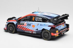 Hyundai i20 N Rally1 WRC #8 O. Tänak / M. Järveoja Rally Monte Carlo Night Version 2024 IXO 1:18 18RMC195 Metall – Bild 5 von 6