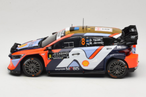 Hyundai i20 N WRC #16 A. Fourmaux / A. Coria Rally Monte Carlo Night Version 2025 IXO 1:18 18RMC230B Metall – Bild 3 von 6