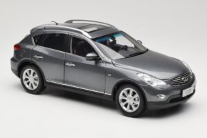 Infiniti EX25 J50 Grey Metallic Paudi 1:18 81L0049 Metall – Bild 6 von 8
