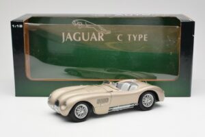 Jaguar C-Type Bronze AUTOart 1:18 73502 Metall – Bild 8 von 8
