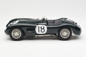 Jaguar C-Type #18 T. Rolt / D. Hamilton 24 Hours of Le Mans Winner 1953 CMC 1:18 M-195 Metall – Bild 3 von 6